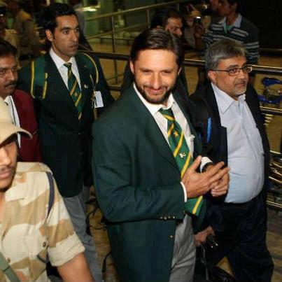  News Today on Shahid Afridi   S All Smiles At Bangalore Airport As The Pakistan Team